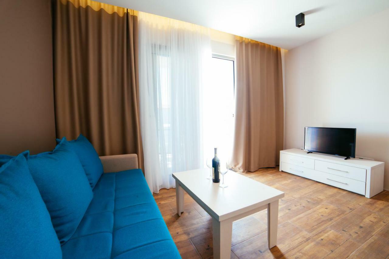 Adriatica Sea & Sun Bed & Breakfast Ulcinj Exterior photo